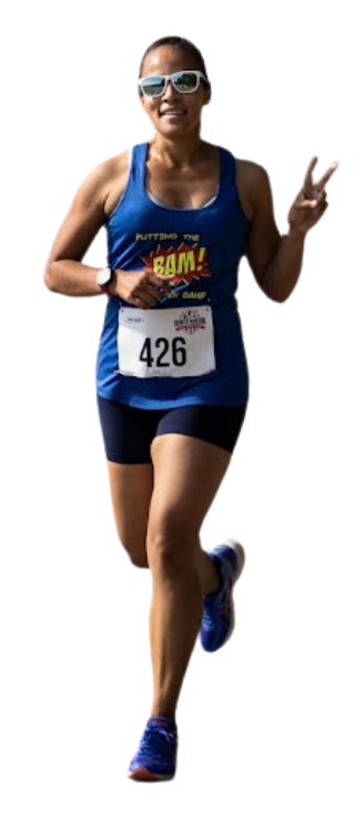 Lynsey running with peace sign